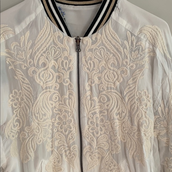 Johnny Was Kitty Reversible Bomber Jacket Size Medium Embroidered Floral - Picture 12 of 16